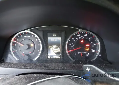 2015 Toyota Camry Se из США, поврежденный, VIN 4T1BF1FK6FU080780